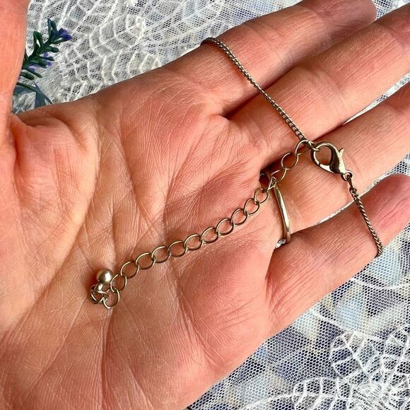 Cute Multi-charm Leaves Long Pendant Necklace - Picture 4 of 7